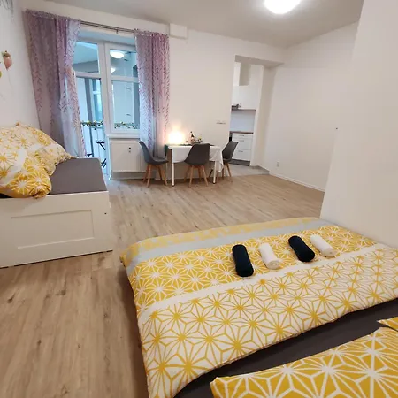 Star #3c-16 Apartmán Brno